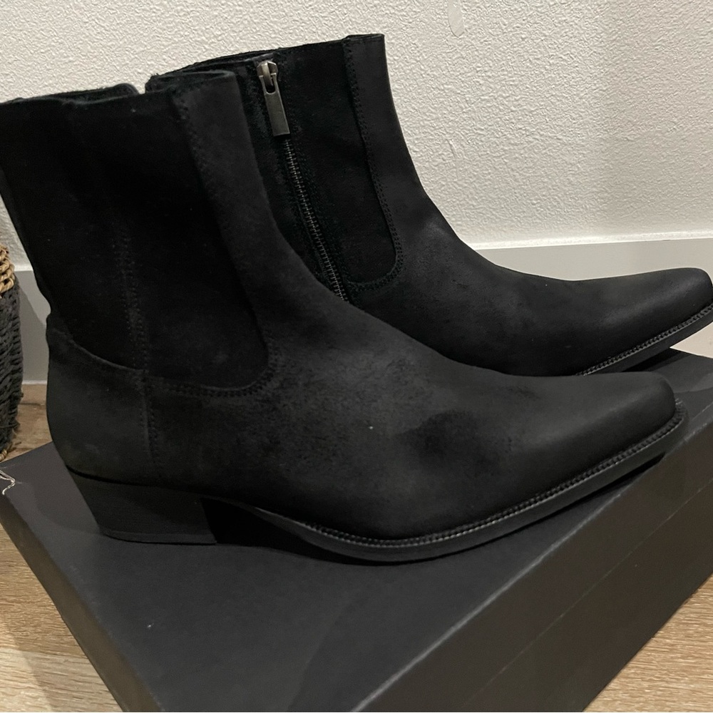 Other UK brand made in Portugal. Brand new never worn. Sold Out.